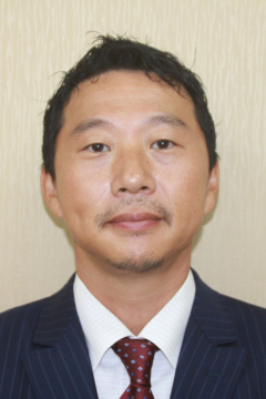 金城　光伸