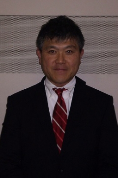 横井　達典